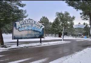 Turizmin Başkenti  Antalya'da Kar Heyecanı Yaşandı